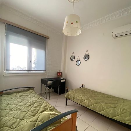 Apostolis Apartment Athens Exterior photo